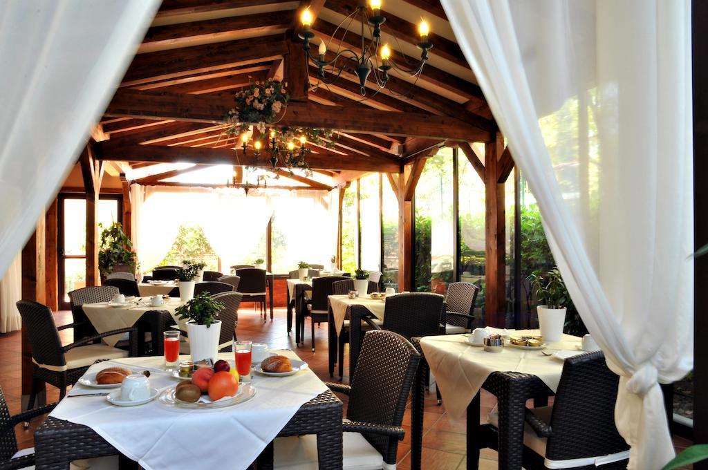 Hotel Ferro Di Cavallo Pavullo nel Frignano Eksteriør bilde